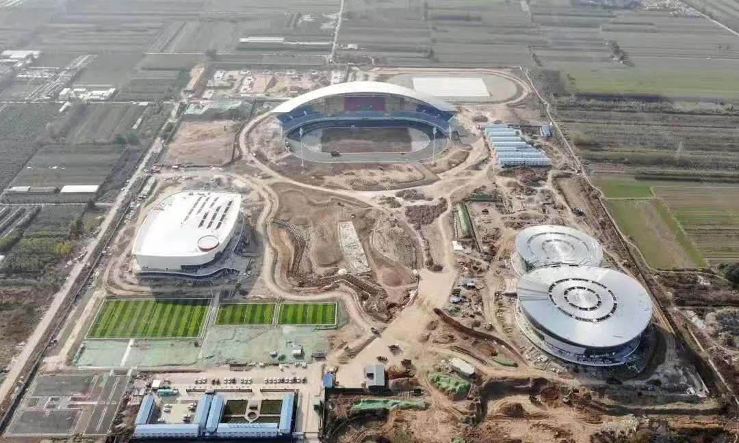 山西建投三建集团永济市体育中心一场三馆尊龙凯时项目顺利通过“中国钢结构金奖”现场核查