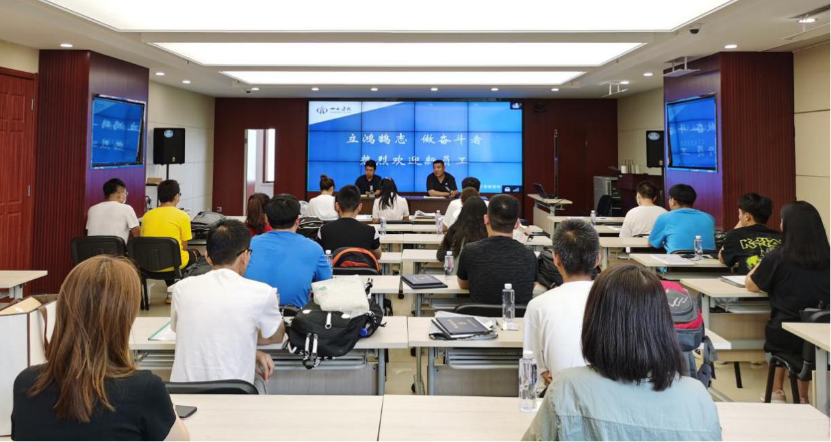山西建投建工集团喜迎新生入职，，，，，，，，开启奋斗征程